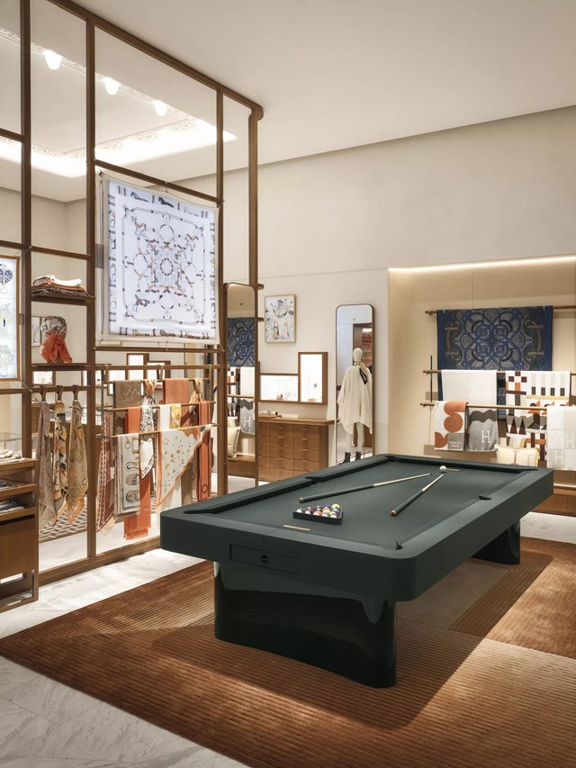 Hermès